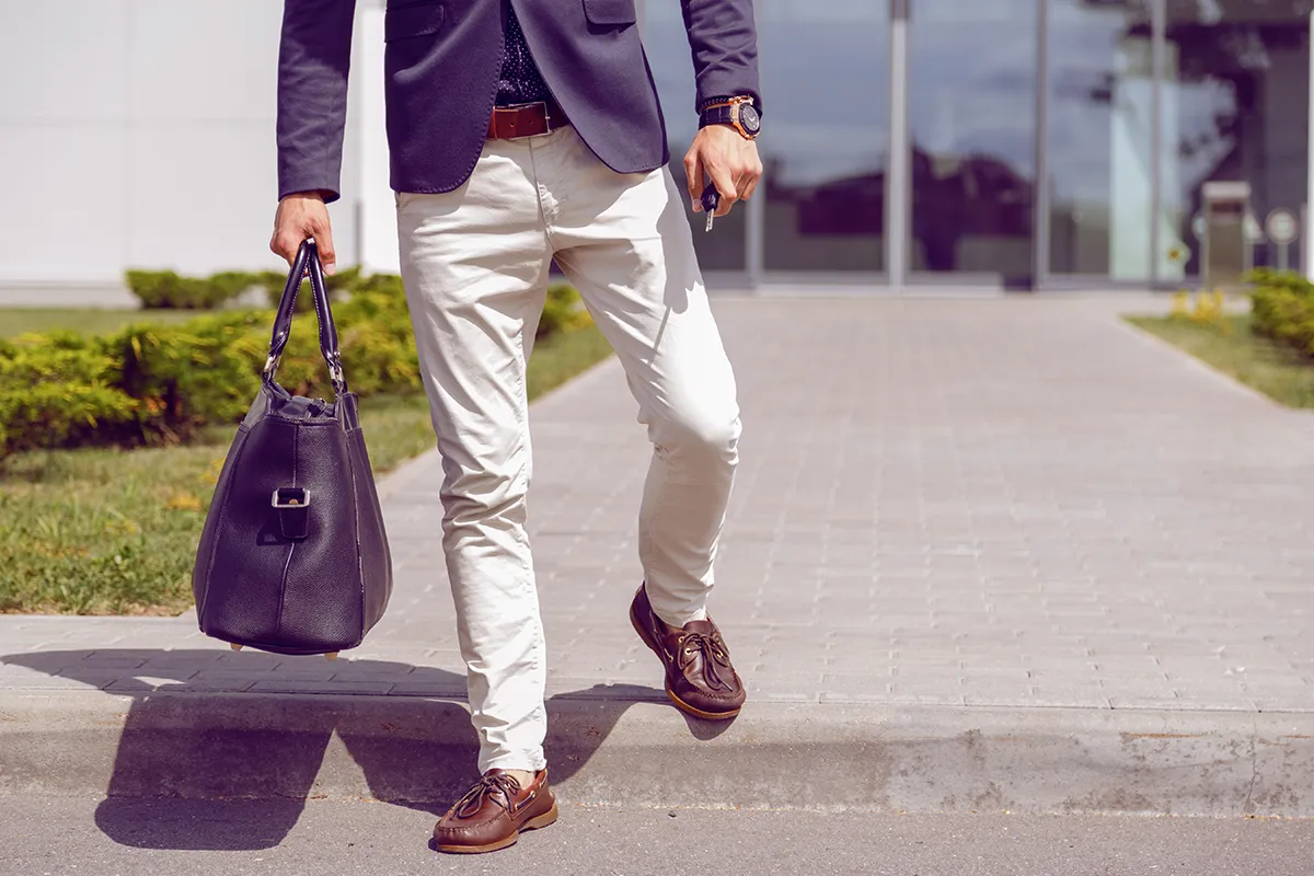 Simple Fashion Tips to Create a Taller Appearance